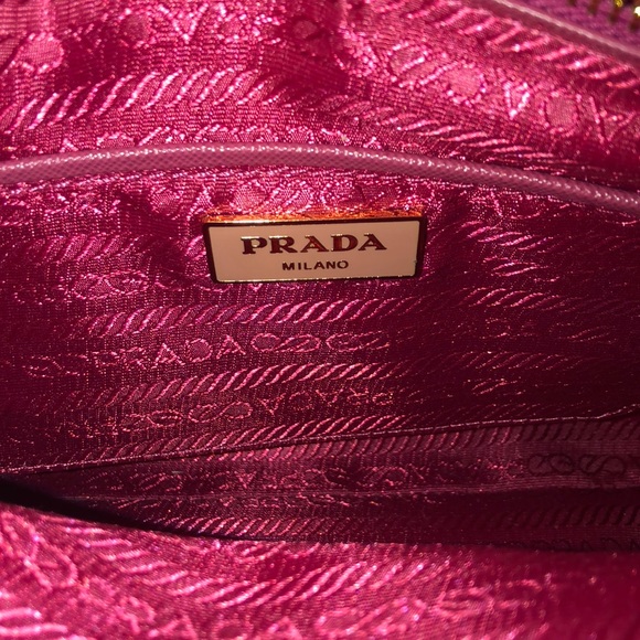 **AUTHENTIC** Prada Saffiano Lux Large Tote Bag - Picture 4 of 8